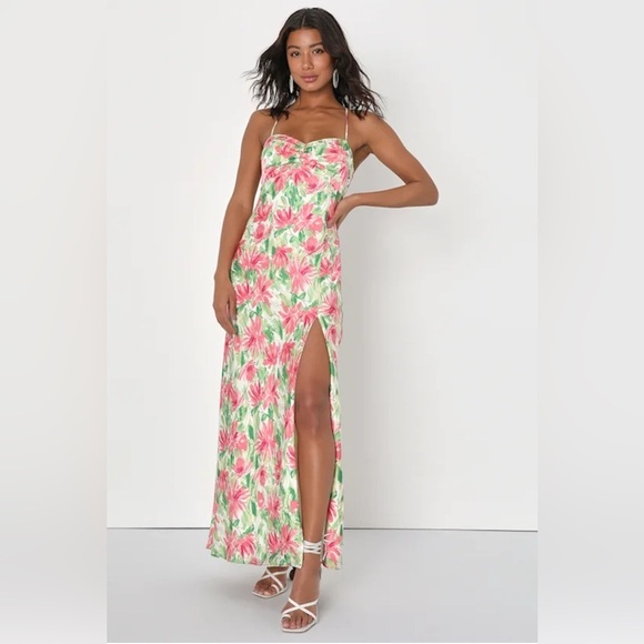 Lulus Dresses & Skirts - Lulus Vacay Getaway Ivory Multi Floral Print Backless Maxi Dress 🌸